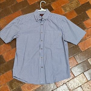 Wolverine size Medium short sleeve button-down shirt. Blue plaid.